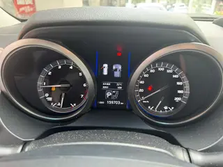 Toyota Prado 2016 3.5L Automatic TX-L NAVI interior photo 10 Toyota Prado 2016 3.5L Automatic TX-L NAVI interior photo 10