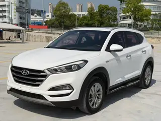 Hyundai Tucson 2015 1.6T Полный привод с двойным сцеплением, интеллектуальная версия