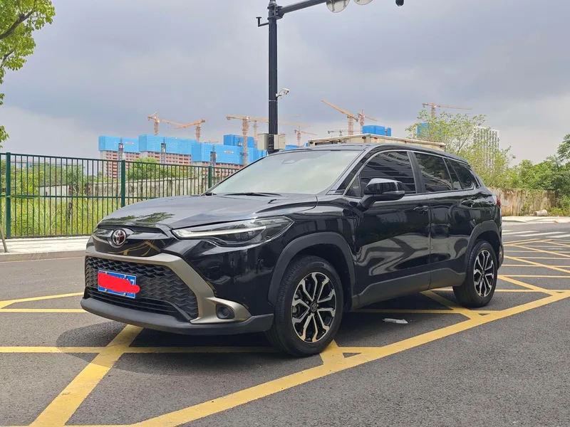 Toyota Frontlander 2023 2.0L CVT Edición de lujo exterior foto 1 Toyota Frontlander 2023 2.0L CVT Edición de lujo exterior foto 1