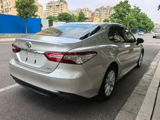 Toyota Camry 2018 2.0G Luxury Edition interior photo 7 Toyota Camry 2018 2.0G Luxury Edition interior photo 7