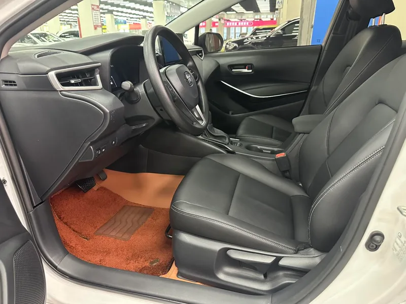 Toyota Corolla 2023 Intelligent electric hybrid double engine 1.8L E-CVT Elite Edition interior photo 14