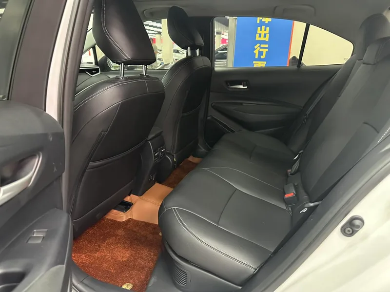 Toyota Corolla 2023 Intelligent electric hybrid double engine 1.8L E-CVT Elite Edition interior photo 16