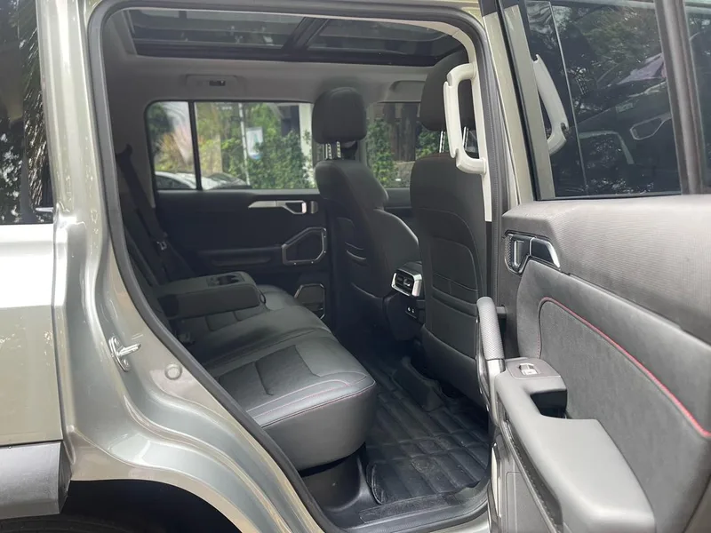 Jetour T2 2023 1.5TD Two-wheel drive Discover PRO interior photo 15 Jetour T2 2023 1.5TD Two-wheel drive Discover PRO interior photo 15