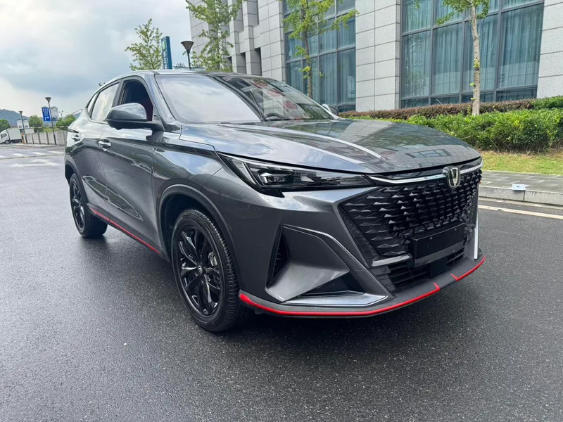 Changan X5 PLUS 2024 1.5T DCT Tipo de cuello inteligente exterior foto 3 Changan X5 PLUS 2024 1.5T DCT Tipo de cuello inteligente exterior foto 3