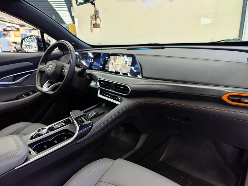 Changan UNI-T 2022 1.5T Premium Trim interior photo 10 Changan UNI-T 2022 1.5T Premium Trim interior photo 10