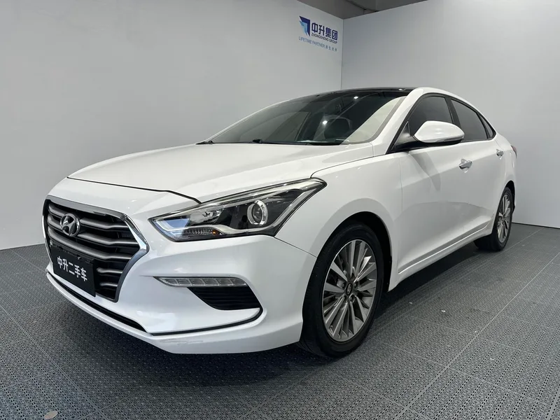 Hyundai Mistra 2017 1.8L Intelligent automatique GLS Pays V extérieur photo 1 Hyundai Mistra 2017 1.8L Intelligent automatique GLS Pays V extérieur photo 1