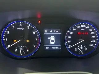 Hyundai Mistra 2017 1.8L Intelligent automatique GLS Pays V intérieur photo 18 Hyundai Mistra 2017 1.8L Intelligent automatique GLS Pays V intérieur photo 18