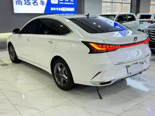 Changan Raeton Plus 2023 1.5T DCT Premium Trim interior photo 18 Changan Raeton Plus 2023 1.5T DCT Premium Trim interior photo 18