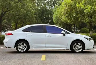 Toyota Levin 2022 185T CVT Version de luxe extérieur photo 4 Toyota Levin 2022 185T CVT Version de luxe extérieur photo 4