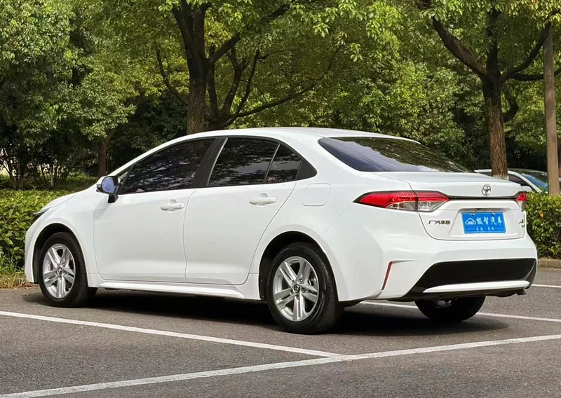 Toyota Levin 2022 185T CVT Version de luxe extérieur photo 7 Toyota Levin 2022 185T CVT Version de luxe extérieur photo 7