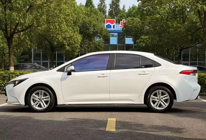 Toyota Levin 2022 185T CVT Version de luxe extérieur photo 8 Toyota Levin 2022 185T CVT Version de luxe extérieur photo 8