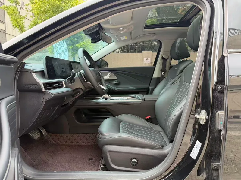 Chery Arrizo 8 2024 High-energy version 2.0T DCT Strength interior photo 9 Chery Arrizo 8 2024 High-energy version 2.0T DCT Strength interior photo 9