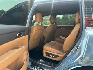 Li Auto ONE 2021 extended range 6 Seat plate exterior photo 10 Li Auto ONE 2021 extended range 6 Seat plate exterior photo 10