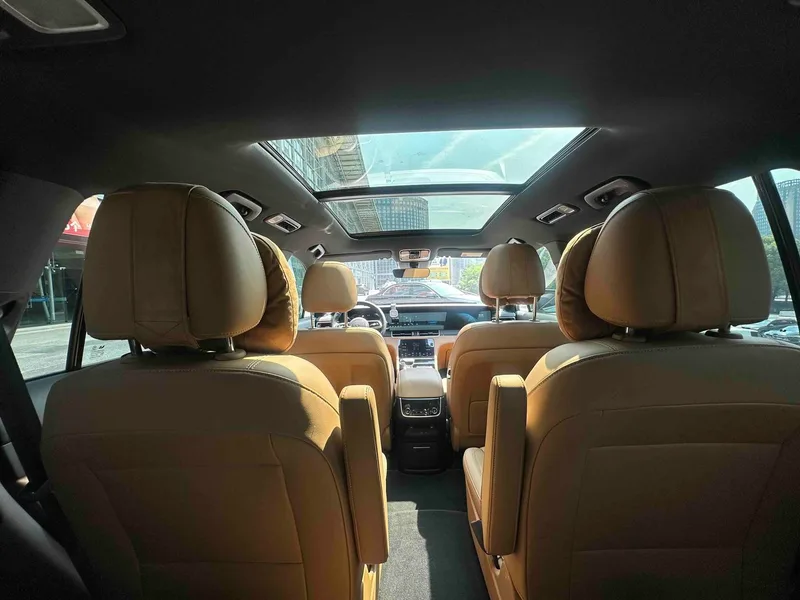 Li Auto ONE 2021 extended range 6 Seat plate interior photo 14 Li Auto ONE 2021 extended range 6 Seat plate interior photo 14
