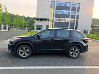 Toyota Highlander 2017 2.0T Two-wheel drive luxury edition 7 seat exterior photo 8 Toyota Highlander 2017 2.0T Two-wheel drive luxury edition 7 seat exterior photo 8