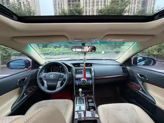 Toyota Reiz 2013 2.5V Versión de navegación Shangrui interior foto 12 Toyota Reiz 2013 2.5V Versión de navegación Shangrui interior foto 12