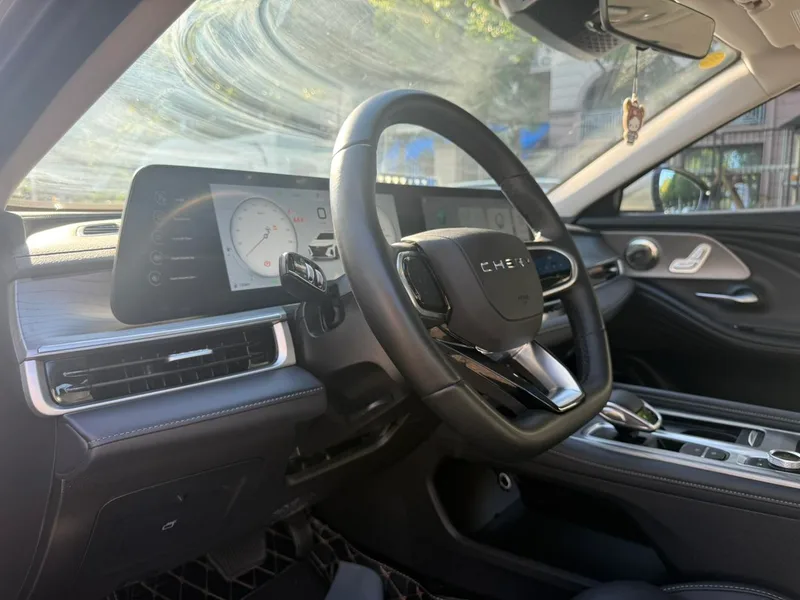 Chery Arrizo 8 2024 1.6TGDI DCT wisdom interior photo 12 Chery Arrizo 8 2024 1.6TGDI DCT wisdom interior photo 12