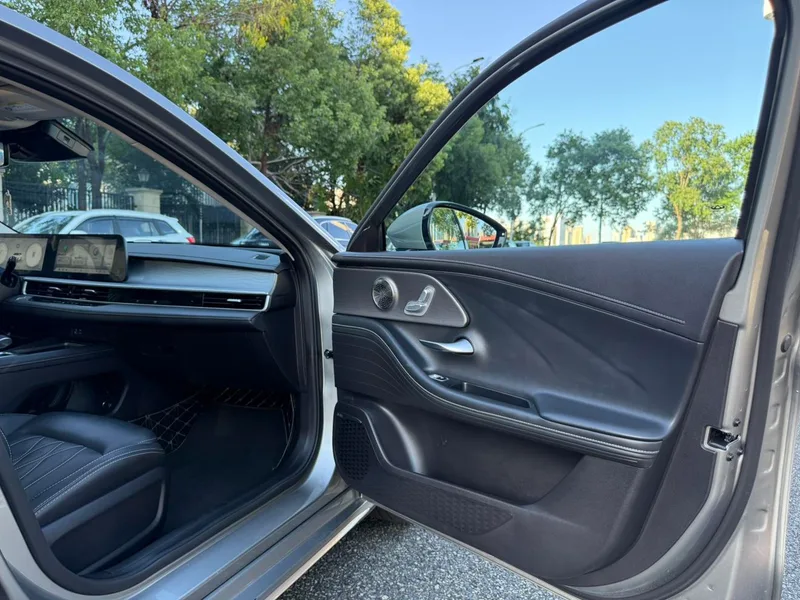 Chery Arrizo 8 2024 1.6TGDI DCT wisdom interior photo 14 Chery Arrizo 8 2024 1.6TGDI DCT wisdom interior photo 14