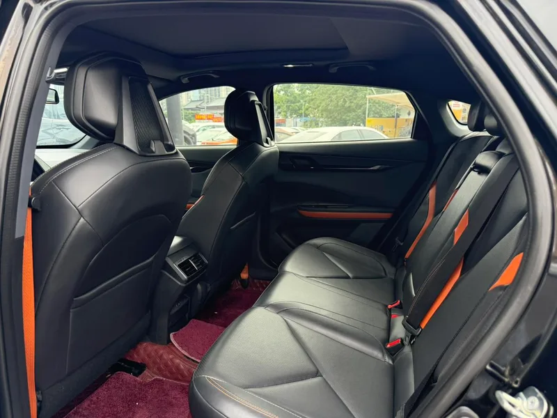 Changan UNI-V 2022 1.5T Wisdom Pilot Type exterior photo 5 Changan UNI-V 2022 1.5T Wisdom Pilot Type exterior photo 5