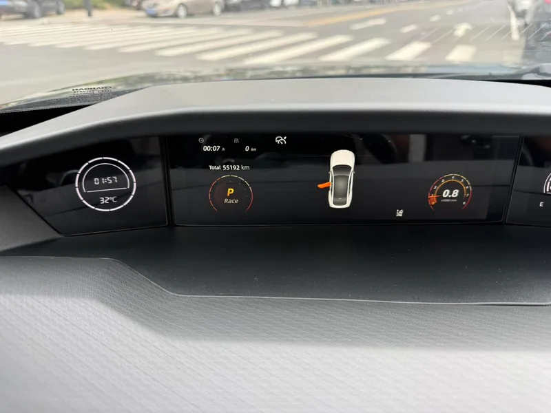 Changan UNI-V 2022 1.5T Wisdom Pilot Type interior photo 9 Changan UNI-V 2022 1.5T Wisdom Pilot Type interior photo 9