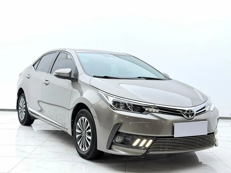 Toyota Corolla 2017 Mise à jour 1.2T S-CVT GL-i Pays V extérieur photo 3 Toyota Corolla 2017 Mise à jour 1.2T S-CVT GL-i Pays V extérieur photo 3