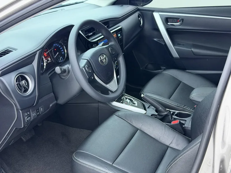 Toyota Corolla 2017 Mise à jour 1.2T S-CVT GL-i Pays V extérieur photo 4 Toyota Corolla 2017 Mise à jour 1.2T S-CVT GL-i Pays V extérieur photo 4