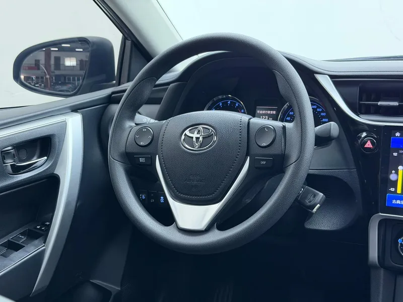 Toyota Corolla 2017 Mise à jour 1.2T S-CVT GL-i Pays V intérieur photo 10 Toyota Corolla 2017 Mise à jour 1.2T S-CVT GL-i Pays V intérieur photo 10
