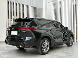 Toyota Highlander 2023 Double moteur 2.5L Version distinguée à quatre roues motrices 7 Siège intérieur photo 19 Toyota Highlander 2023 Double moteur 2.5L Version distinguée à quatre roues motrices 7 Siège intérieur photo 19