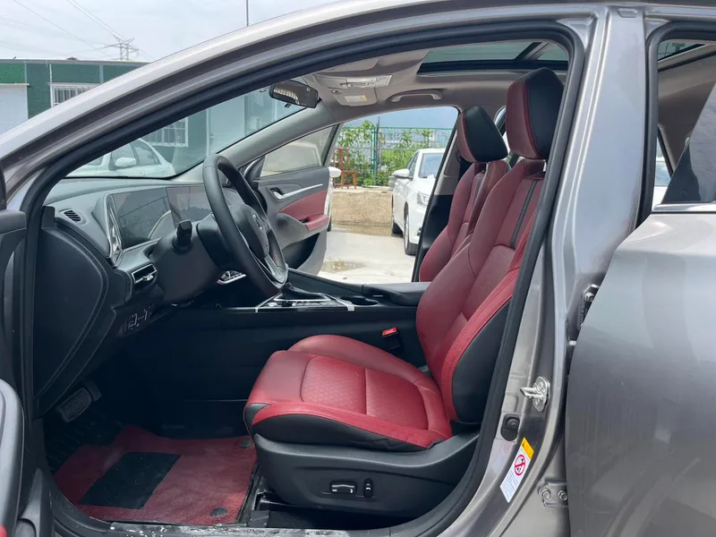 Changan Eado 2020 PLUS Ballena azul NE 1.4T GDI Buque insignia automático interior foto 14