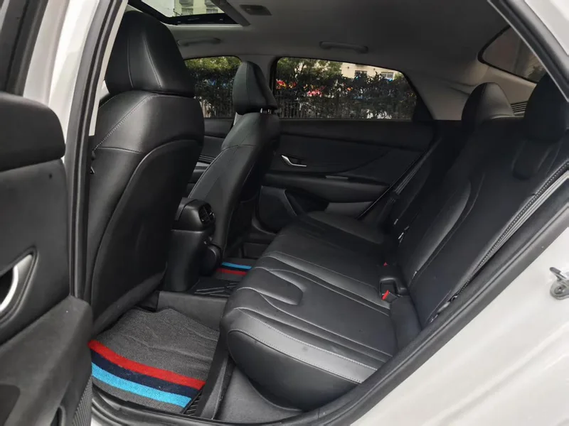 Hyundai Elantra 2023 1.5L CVT GLX Elite Edition interior photo 6 Hyundai Elantra 2023 1.5L CVT GLX Elite Edition interior photo 6