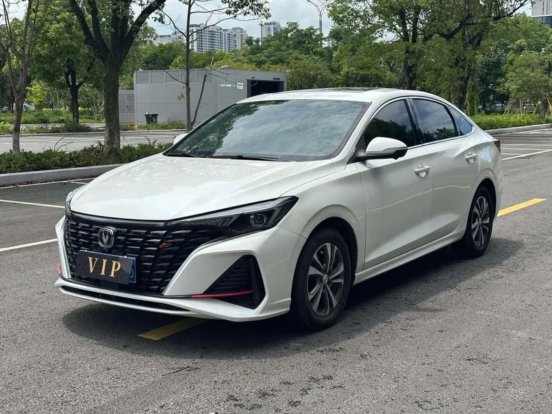 Changan Eado 2022 PLUS Blue whale NE 1.4T GDI DCT Premium Trim exterior photo 1 Changan Eado 2022 PLUS Blue whale NE 1.4T GDI DCT Premium Trim exterior photo 1