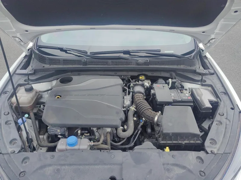 Changan Eado 2022 PLUS Blue whale NE 1.4T GDI DCT Premium Trim exterior photo 3 Changan Eado 2022 PLUS Blue whale NE 1.4T GDI DCT Premium Trim exterior photo 3