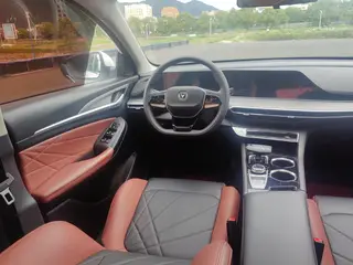 Changan Eado 2022 PLUS Blue whale NE 1.4T GDI DCT Premium Trim interior photo 11 Changan Eado 2022 PLUS Blue whale NE 1.4T GDI DCT Premium Trim interior photo 11