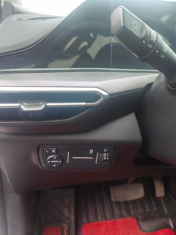 Changan Eado 2022 PLUS Blue whale NE 1.4T GDI DCT Premium Trim interior photo 20 Changan Eado 2022 PLUS Blue whale NE 1.4T GDI DCT Premium Trim interior photo 20