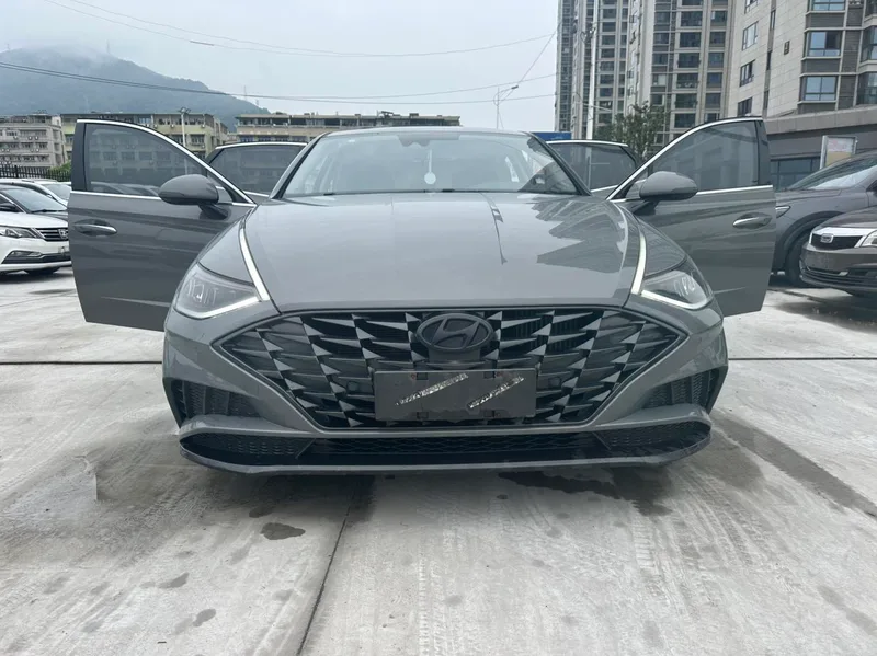 Hyundai Sonata 2020 270TGDi GL DCT Leading Edition exterior photo 4 Hyundai Sonata 2020 270TGDi GL DCT Leading Edition exterior photo 4