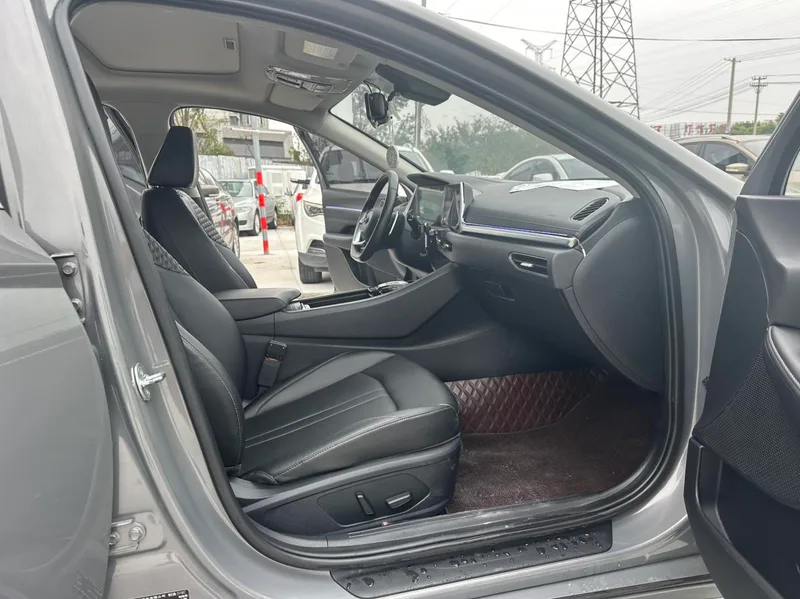 Hyundai Sonata 2020 270TGDi GL DCT Leading Edition exterior photo 7 Hyundai Sonata 2020 270TGDi GL DCT Leading Edition exterior photo 7
