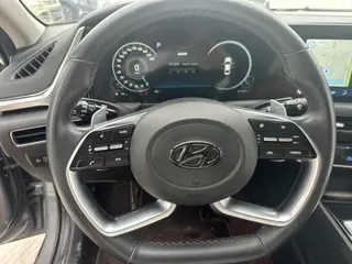 Hyundai Sonata 2020 270TGDi GL DCT Leading Edition interior photo 12 Hyundai Sonata 2020 270TGDi GL DCT Leading Edition interior photo 12