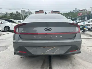 Hyundai Sonata 2020 270TGDi GL DCT Leading Edition interior photo 20 Hyundai Sonata 2020 270TGDi GL DCT Leading Edition interior photo 20