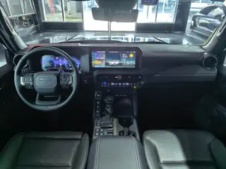 Toyota Prado 2025 2.4T Dual Power Hanye WX version 5 seat exterior photo 5 Toyota Prado 2025 2.4T Dual Power Hanye WX version 5 seat exterior photo 5