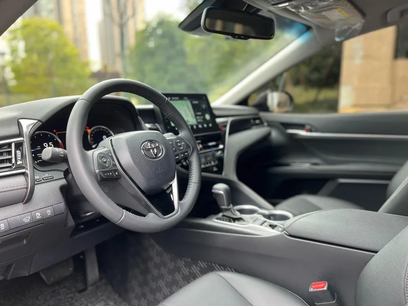 Toyota Camry 2023 2.5G Version de luxe extérieur photo 9 Toyota Camry 2023 2.5G Version de luxe extérieur photo 9