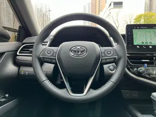 Toyota Camry 2023 2.5G Version de luxe intérieur photo 10 Toyota Camry 2023 2.5G Version de luxe intérieur photo 10