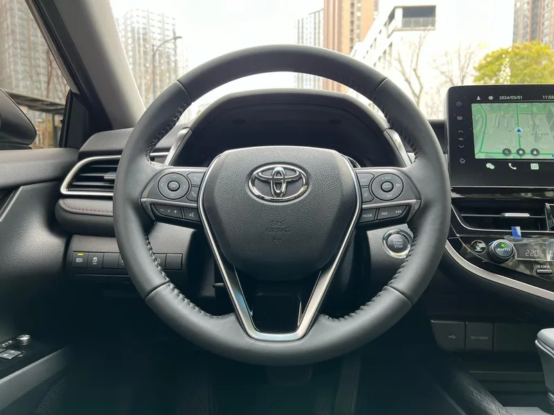Toyota Camry 2023 2.5G Version de luxe intérieur photo 10 Toyota Camry 2023 2.5G Version de luxe intérieur photo 10