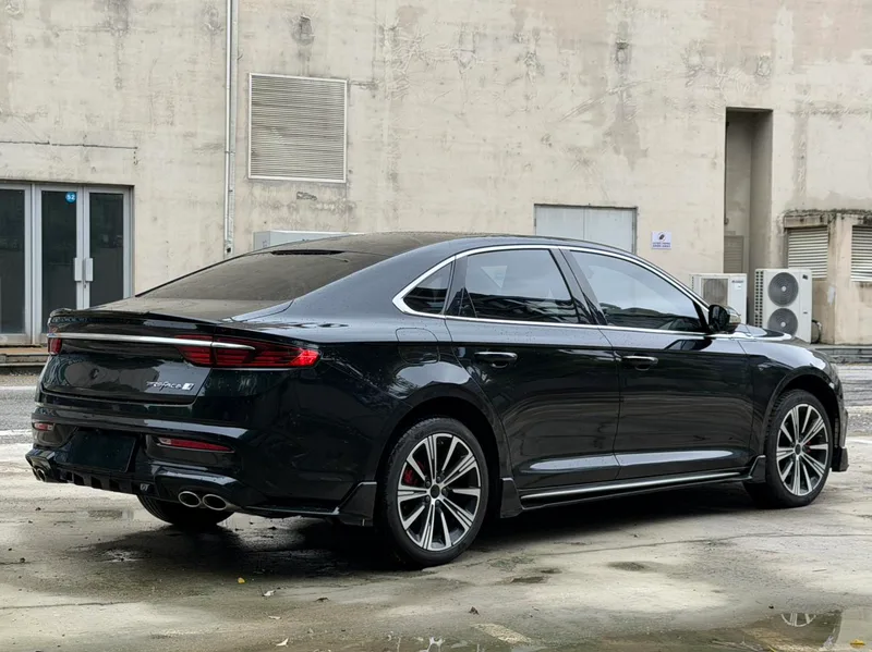 Geely Preface 2025 2.0T Oriental Yao Star Edition exterior photo 6 Geely Preface 2025 2.0T Oriental Yao Star Edition exterior photo 6