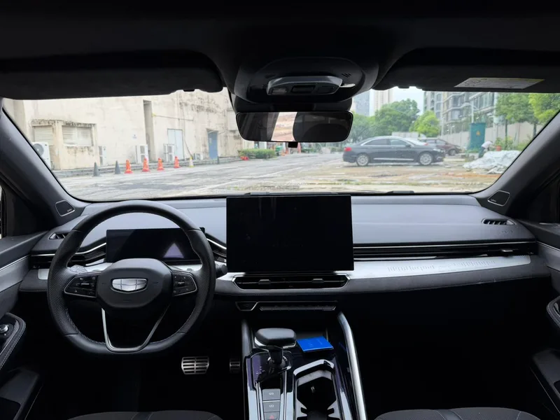 Geely Preface 2025 2.0T Oriental Yao Star Edition interior photo 9 Geely Preface 2025 2.0T Oriental Yao Star Edition interior photo 9