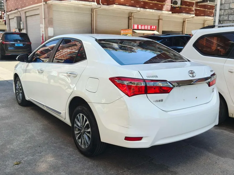 Toyota Corolla 2018 1.2T S-CVT GL-i Zhihui Edition China V interior photo 9 Toyota Corolla 2018 1.2T S-CVT GL-i Zhihui Edition China V interior photo 9