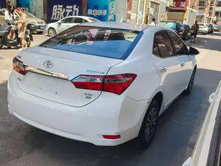 Toyota Corolla 2018 1.2T S-CVT GL-i Zhihui Edition China V interior photo 10 Toyota Corolla 2018 1.2T S-CVT GL-i Zhihui Edition China V interior photo 10