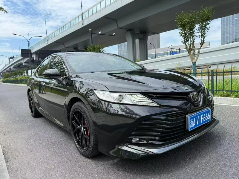 Toyota Camry 2018 2.5G Version de luxe extérieur photo 3 Toyota Camry 2018 2.5G Version de luxe extérieur photo 3