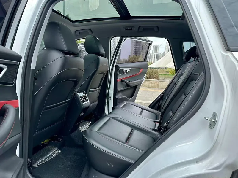 Chery Tiggo 7 2023 Reforma 1.5T CVT Nueva versión interior foto 6 Chery Tiggo 7 2023 Reforma 1.5T CVT Nueva versión interior foto 6