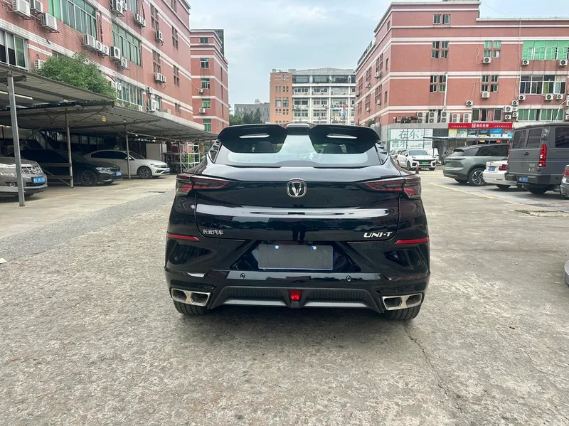 Changan UNI-T 2023 Deuxième génération 1.5T Finition premium extérieur photo 5 Changan UNI-T 2023 Deuxième génération 1.5T Finition premium extérieur photo 5