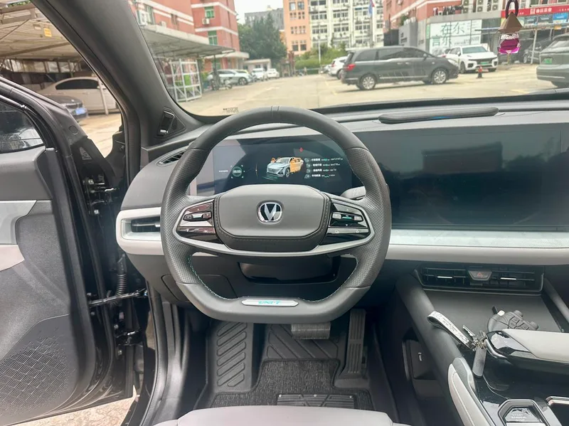 Changan UNI-T 2023 Deuxième génération 1.5T Finition premium intérieur photo 16 Changan UNI-T 2023 Deuxième génération 1.5T Finition premium intérieur photo 16